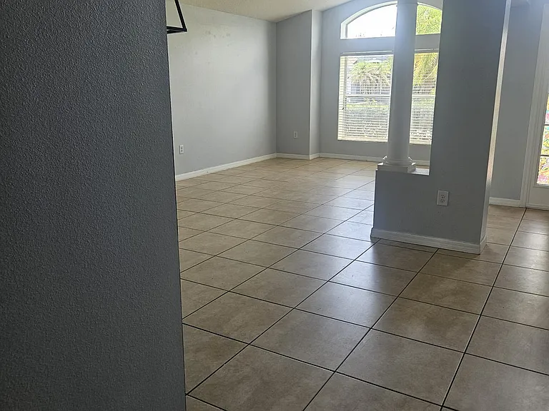 929 Tramells Trl — Photo 7