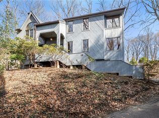 58 Paulding Dr, Chappaqua, NY 10514