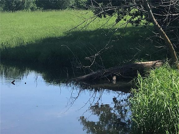 4th image of Hunter Ln