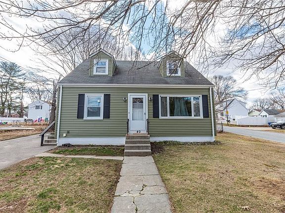 2nd image of 38 Massachusetts Ave