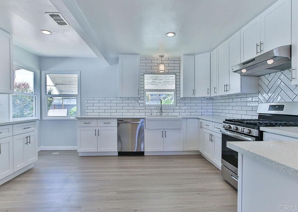 1st image of 771 Garrett Ave