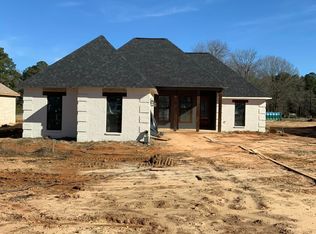 33 Lenox Dr, Starkville, MS 39759