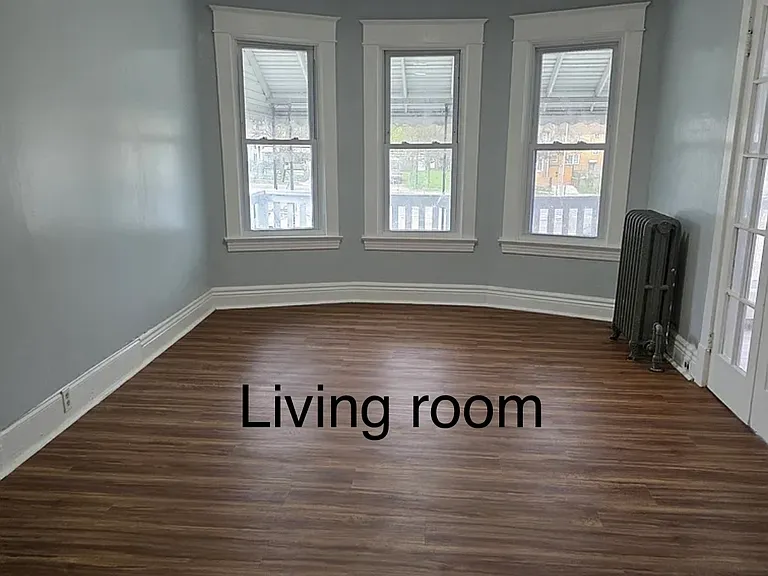 563 Humboldt Pkwy #2 — Photo 3