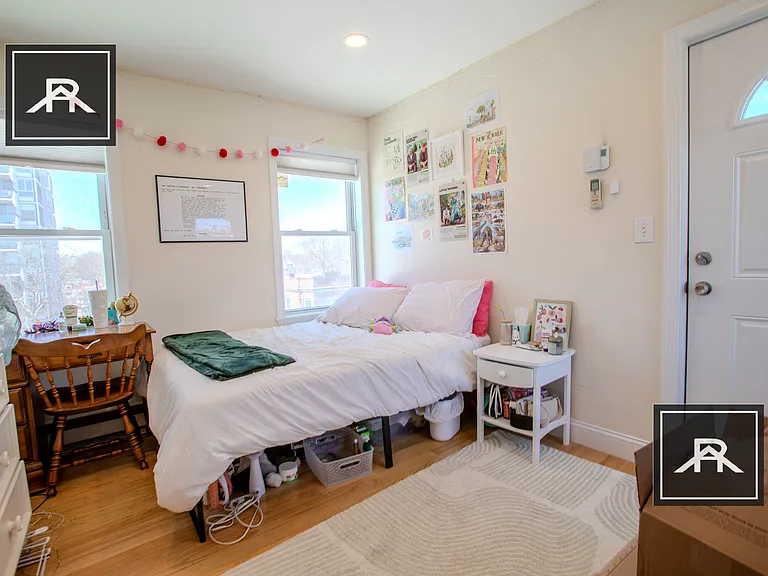 67 Babcock St #5 — Photo 11