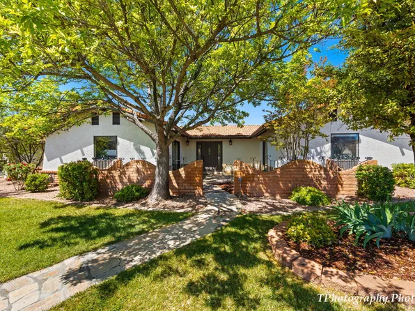 1639 Scenic Dr, Santa Clara, UT 84765