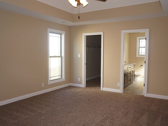 5th image of 400 Autumnwood Farms Lot 400