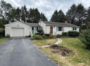 66 Harlow Dr, Amherst, MA 01002