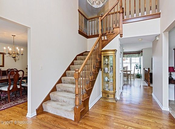 2nd image of 824 Plumwood Dr