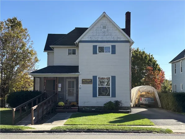 22 Hemlock Ave, Kane, PA 16735