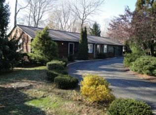 401 Main St, Old Saybrook, CT 06475