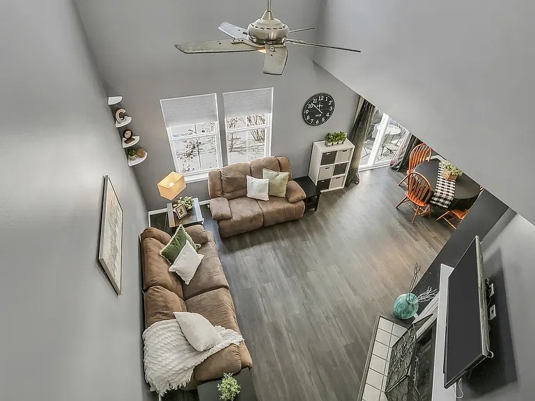 290X Falling Waters Dr — Photo 16