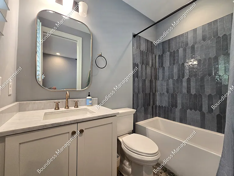28 Bass St SE — Photo 14