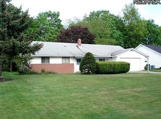 707 Edgewood Rd, Richmond Heights, OH 44143