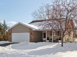 708 Caribou Ln, Eagan, MN 55123
