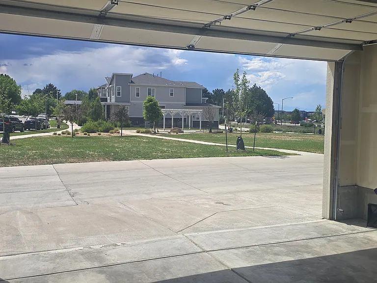603 S Pitkin Ct — Photo 11