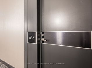 209 Fort York Blvd #658, Toronto, ON M5V 4A1