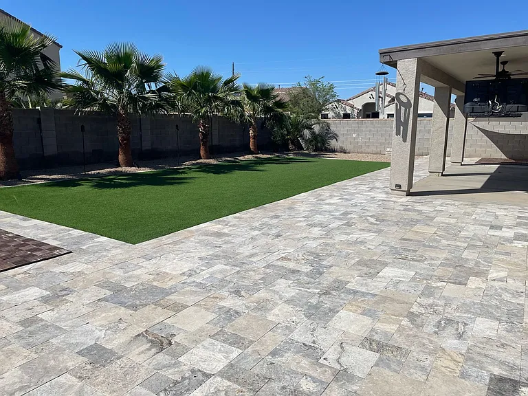 38205 W Montserrat St — Photo 35