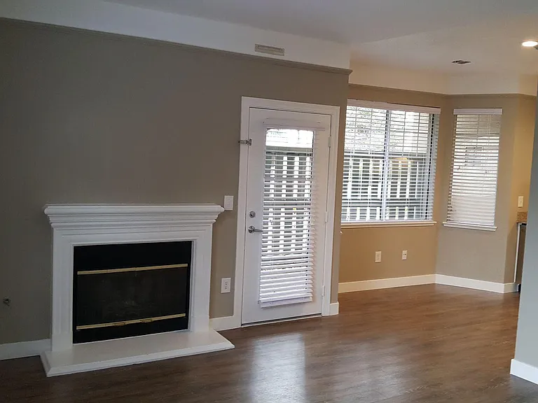 Hillcrest View — Photo 21