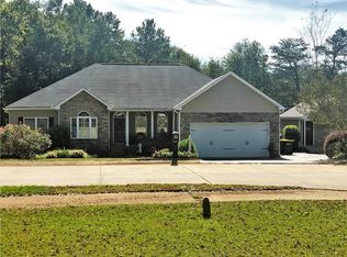 203 Sun Blvd, Cir, SC 29642