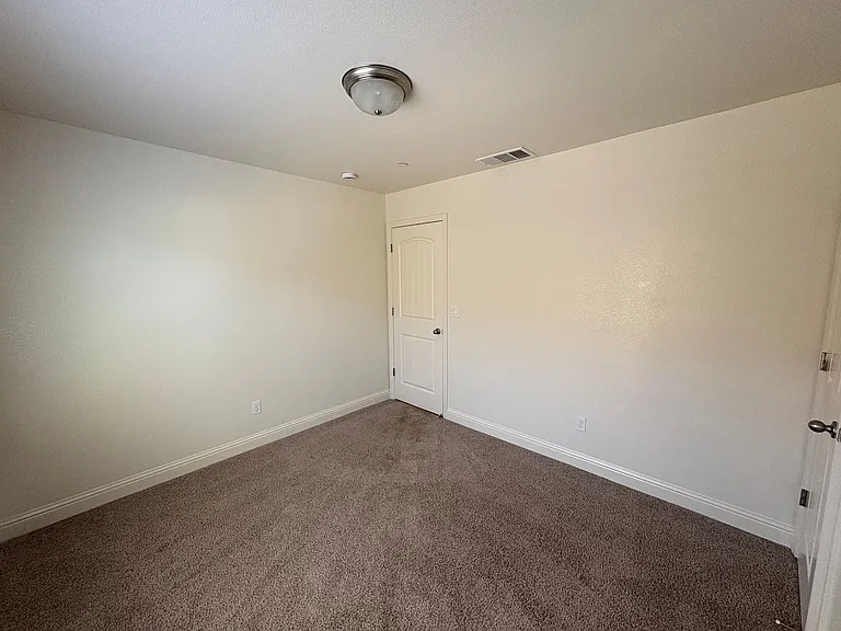 3227 Ferro Ct — Photo 16
