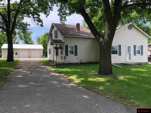 32393 Grogan Dr, Saint James, MN 56081