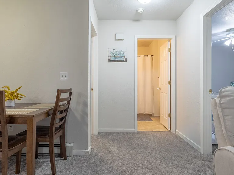 444 Droz Dr — Photo 9