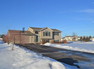 2040 Coneflower Way, Kronenwetter, WI 54455