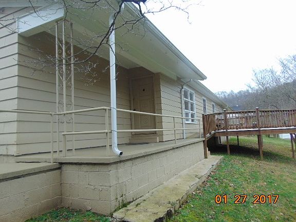 3rd image of 362 N Buckingham Ave