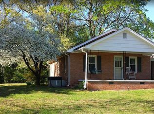 4736 Jordan Rd, Greer, SC 29651