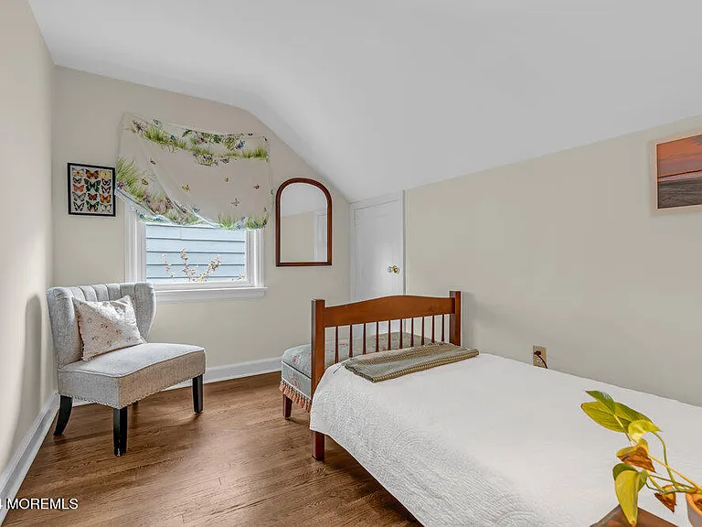 411 Trenton Blvd — Photo 15