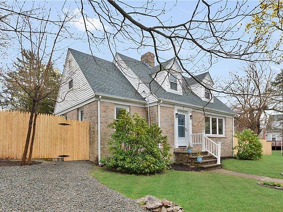 3rd image of 7 Joslin St