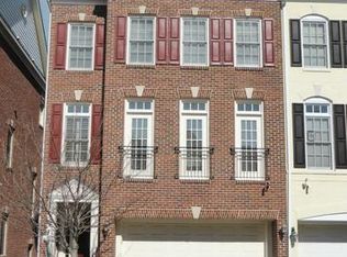 303 Oak Knoll Ter, Rockville, MD