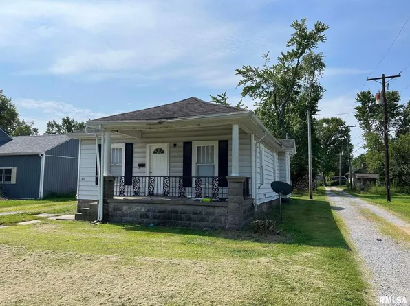 601 E Meridian St, Marion, IL 62959