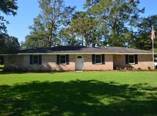 111 Pinevale Way, Sour Lake, TX 77659