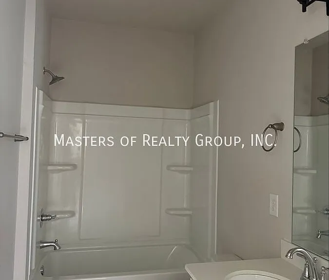200 Avalon Way — Photo 8