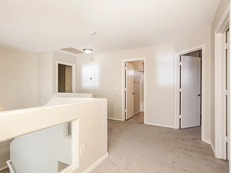3142 E Kristal Way — Photo 14