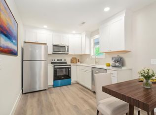Flats on Florida 3313, North Charleston, SC 29405
