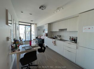 11 Wellesley St W #4509-C01, Toronto, ON M4Y 0G4