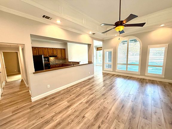 4th image of 5112 Promise Land Dr
