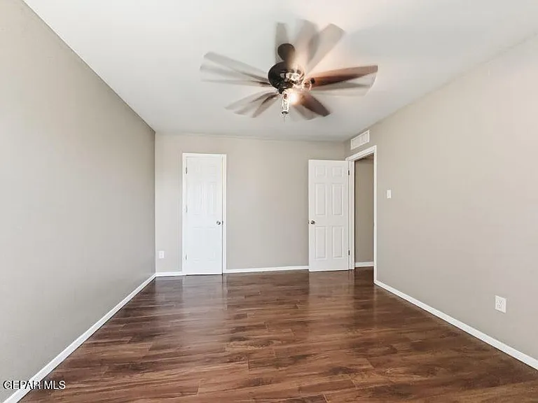 7107 Parkland Dr #1 — Photo 21