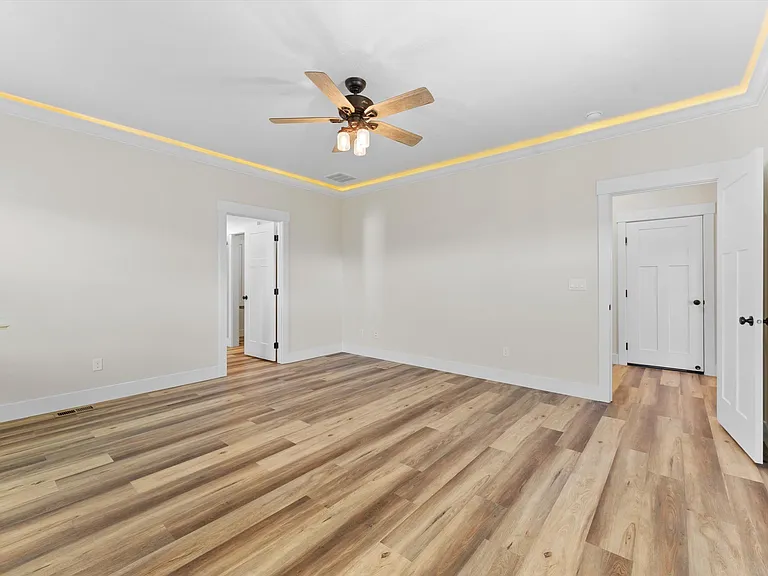 1065 SW Camille Dr — Photo 17