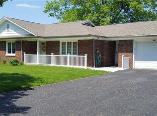 724 Mercer Rd, Butler, PA 16001