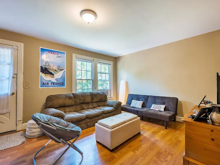 3624 S St NW — Photo 3