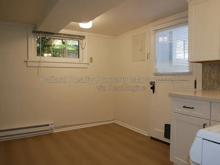 6407 36th Ave NW — Photo 11