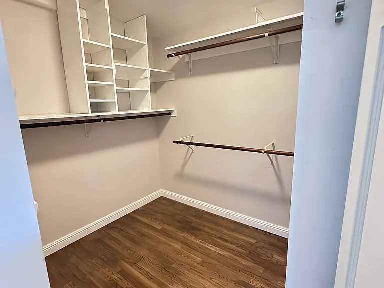 3539 Mount Laurence Dr — Photo 16