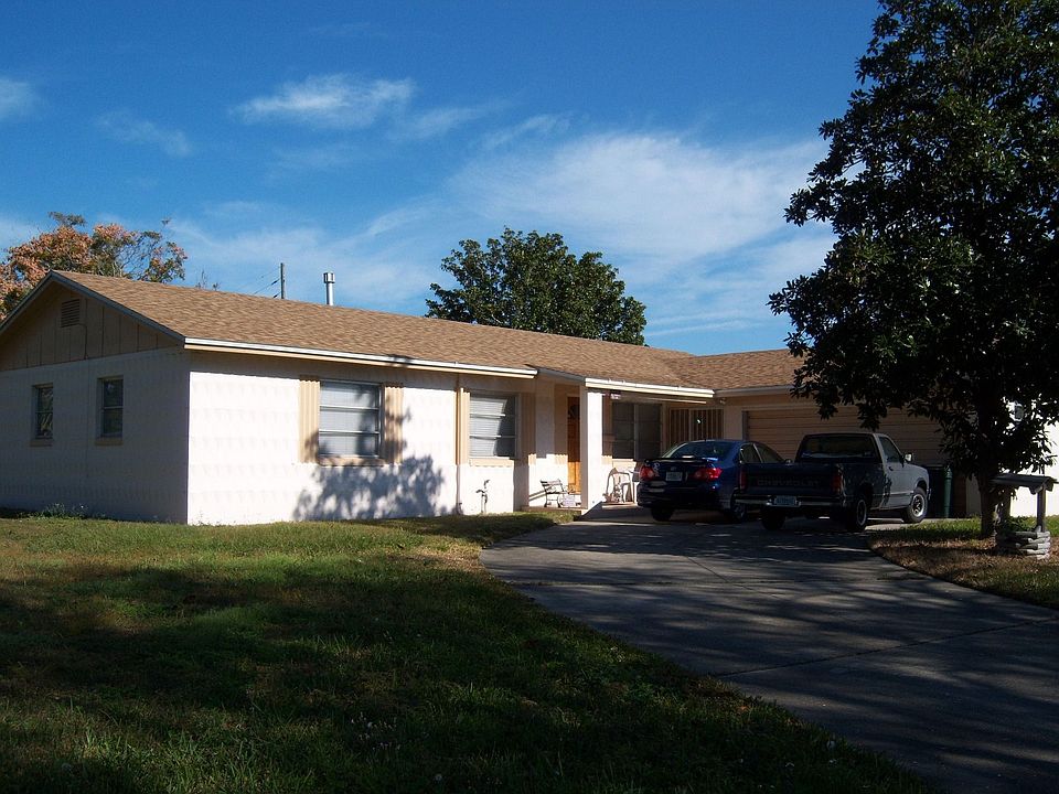 1st image of 5827 Breskin Dr