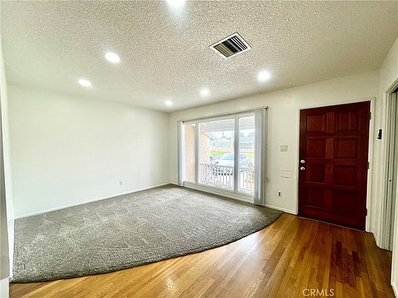 2nd image of 11144 Dicky St