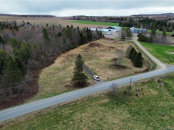 4th image of 543 Greenfield Rd