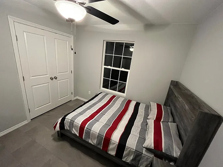 2124 Northridge Ave #C — Photo 11