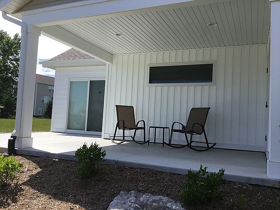 3rd image of 6545 Potters Wheel Dr SE